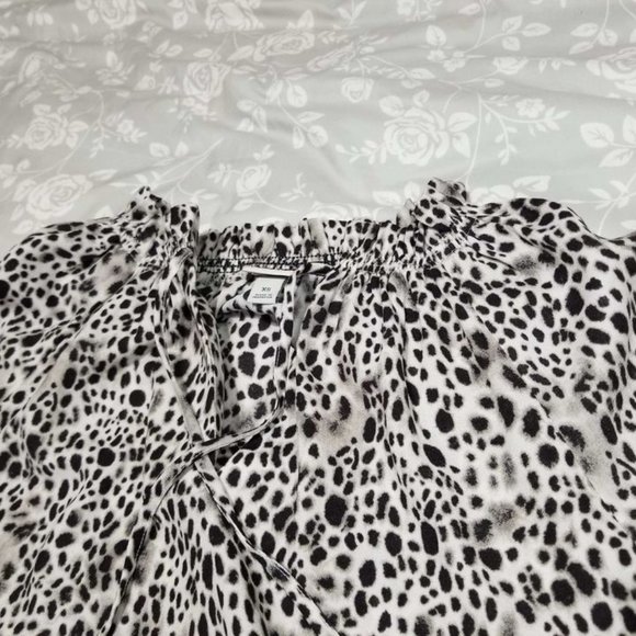 Dalmation Print Long Sleeve Blouse - Extra Small - Picture 5 of 7